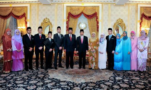 AGONG