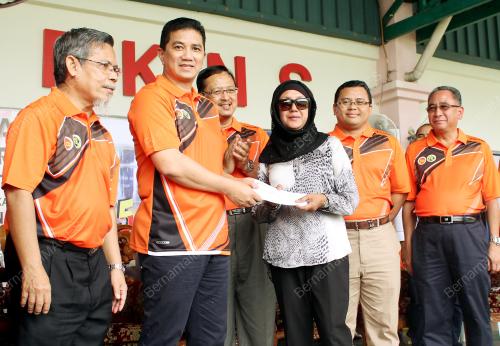 KL01_11102015_MOKHTAR