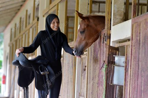 SHARIFAH NOORFASLINA SYED KAMAL