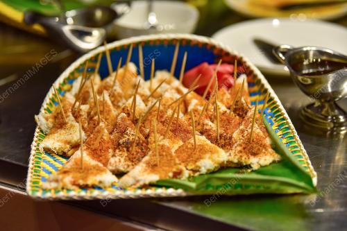 MAKANAN TRADISIONAL SARAWAK