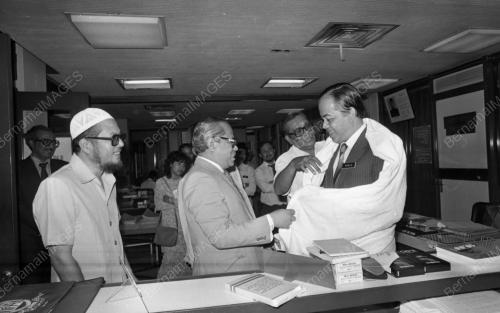 KL01_12082015_KHALIL_YAAKOB