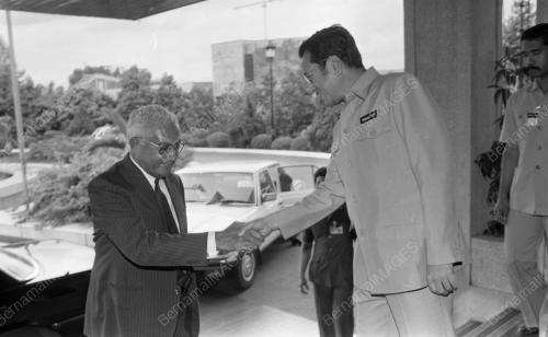 KL01_12082015_MENTERI_FIJI