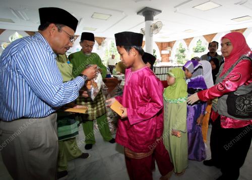 MOHAMAD MOHD ISA