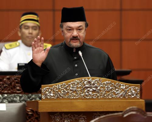 SENATOR DATUK SERI AMIR HAMZAH AZIZAN