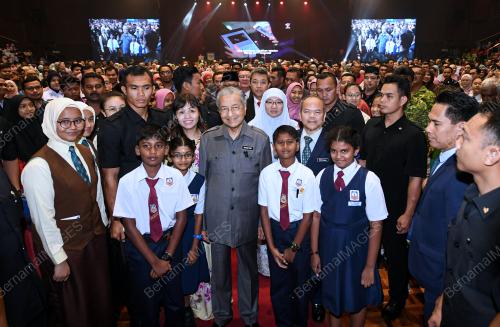 TUN DR MAHATHIR MOHAMAD