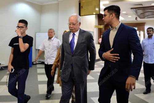 KL01_13032019_MAHKAMAH_BN201903123179