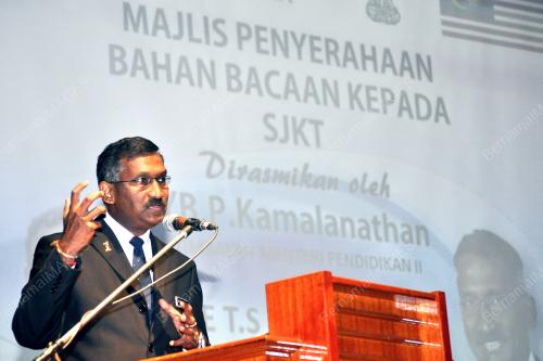 KL01_13052015_PENYERAHAN
