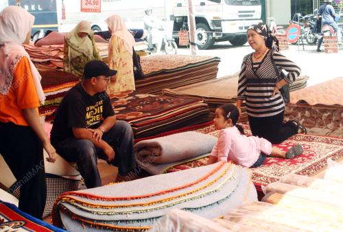 KARPET_RAYA
