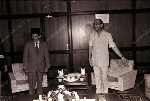 DATUK SERI HUSSEIN ONN