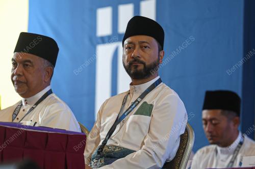 DATUK SERI MUKHRIZ MAHATHIR