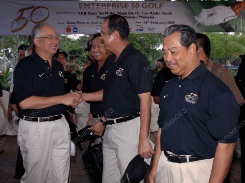 MOHD NAJIB TUN ABDUL RAZAK