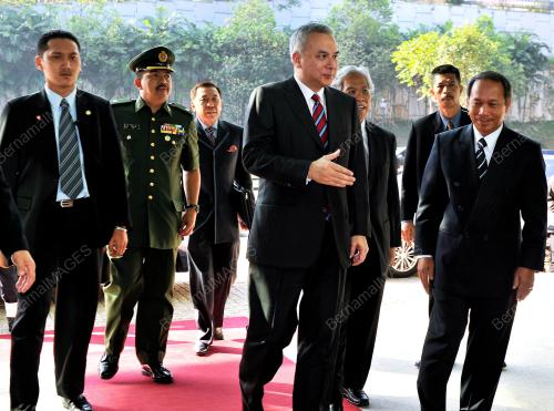 KL01_14022012_RAJA_NAZRIN