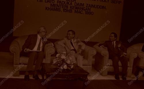 KL01_150390_DAIM