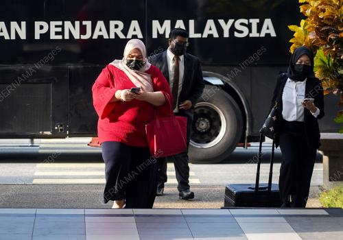 SITI BAINUN AHD RAZALI