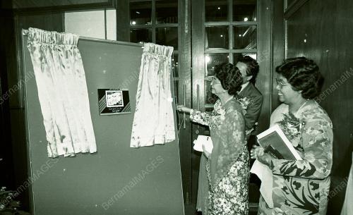 KL01_140690_RASMI_BUKU
