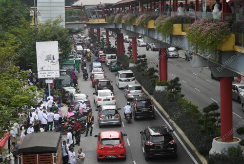 KL01_14092019_LALULINTAS_BN20190910058