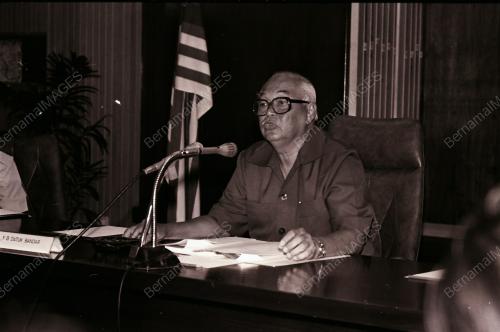 DATUK YAACOB LATIFF