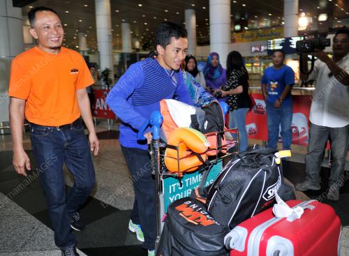 KL01_14112012_MOTO3