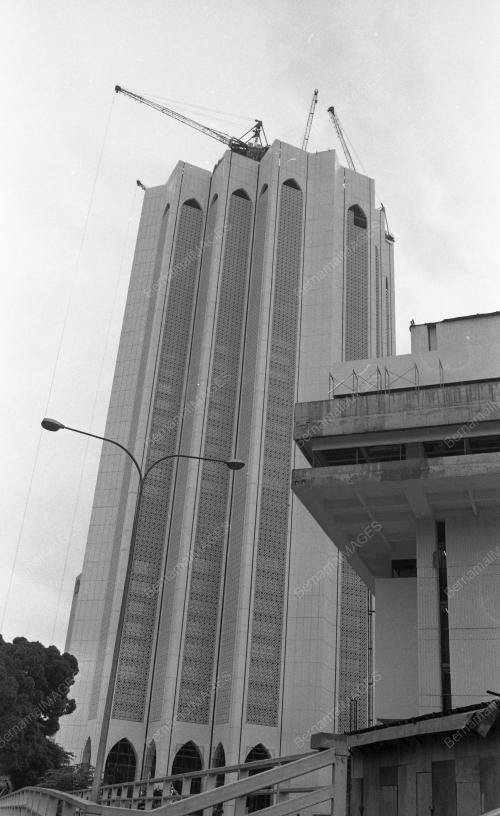 KL01_15012015_DAYABUMI