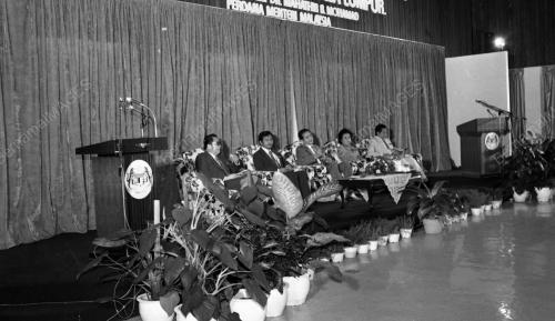 KL01_15012015_RASMI_KOMUNIKASI