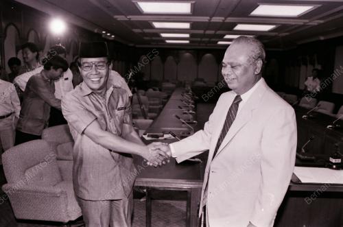 TUN ABDUL GHAFAR BIN BABA