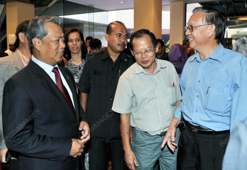 KL01_15042013_TPM_PENULIS