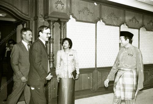 KL01_150690_BERTEMU_PM
