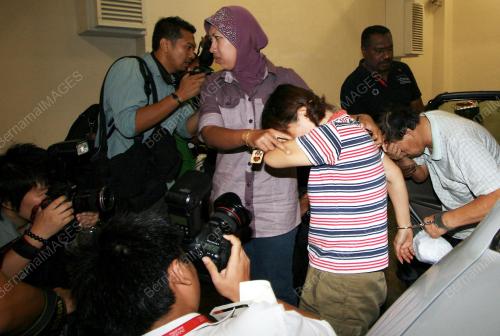 KES BUNUH PEMBANTU RUMAH