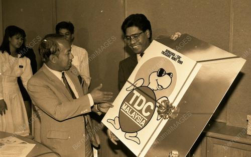 KL01_160190_SUMBANGAN_BERNAMA