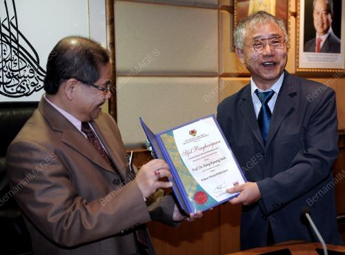 KL01_16012013_PAKAR_JAWI