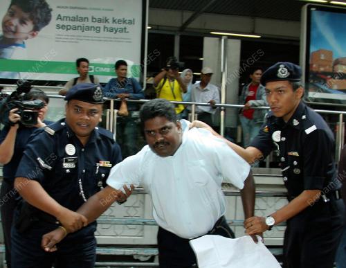PERHIMPUNAN HARAM