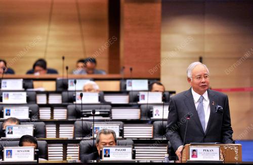 KL01_16042012_PM_PARLIMEN4