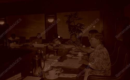 KL01_160690_MESYUARAT