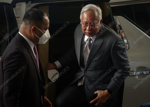 DATUK SERI NAJIB TUN RAZAK
