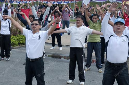 HARI KELUARGA POLIS