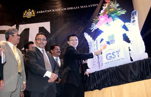 KL01_16082014_BUKU_PANDUAN_GST