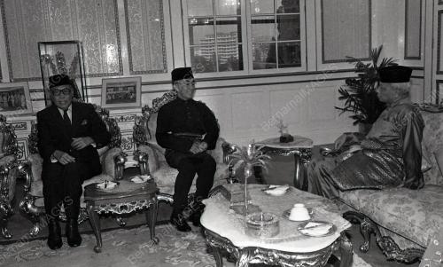 SULTAN AHMAD SHAH AL-MUSTAIN BILLAH
