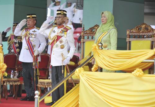 KL01_16112016_AGONG_ATM