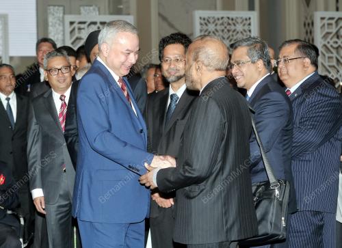 KL01_17012017_SULTAN_NAZRIN