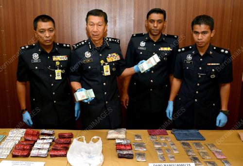 KL01_17022015_SIDANG_MEDIA