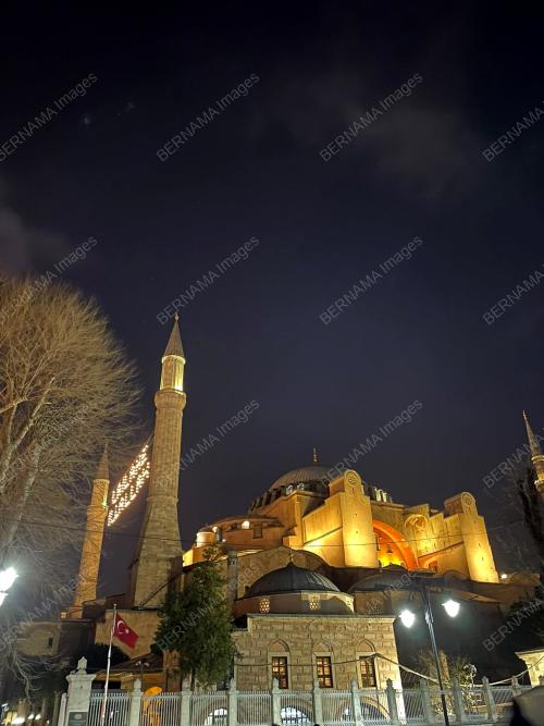 MALAYSIANS IN ISTANBUL