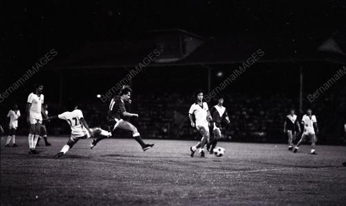 BOLA SEPAK PERSAHABATAN
