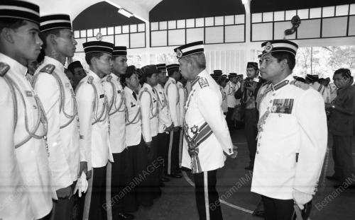 KL01_17082015_KADET_AGONG