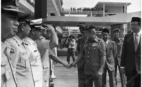 KL01_17082015_LAWATAN_AGONG