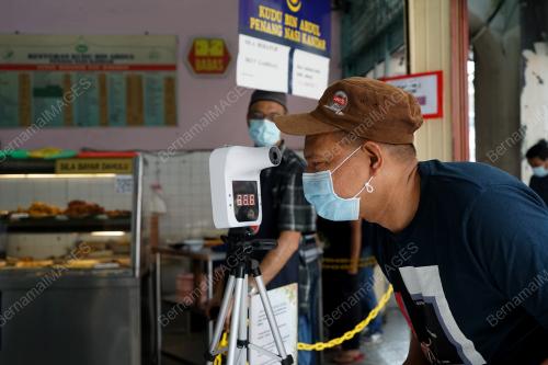 TINJAUAN SOP RESTORAN