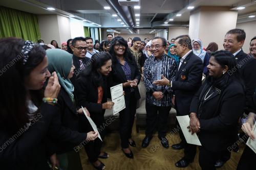TAN SRI AZAHAR MOHAMED