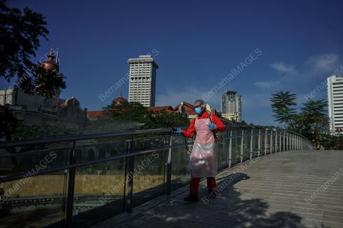 OPERASI SANITASI AWAM C19 SEKITAR PUSAT BANDAR
