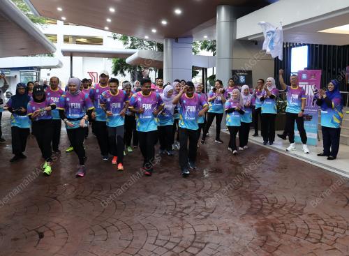 TENGKU DATUK SERI ZAFRUL TENGKU ABDUL AZIZ