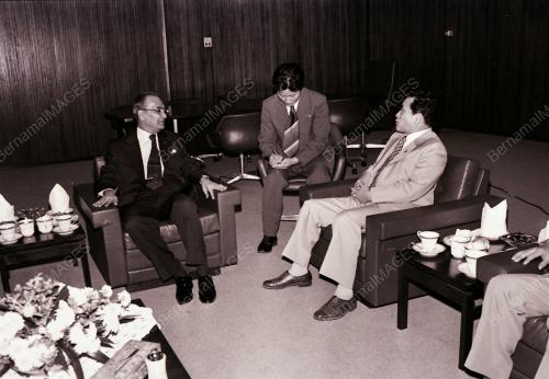 MENTERI KESENIAN DAN KEBUDAYAAN KOREA UTARA