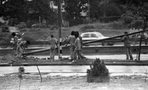 KL01_18022015_BAIKI_TIANG